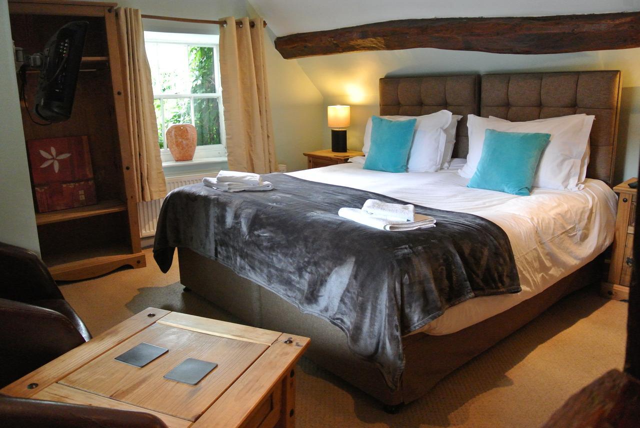 The Horse & Jockey Inn Knighton  Kültér fotó
